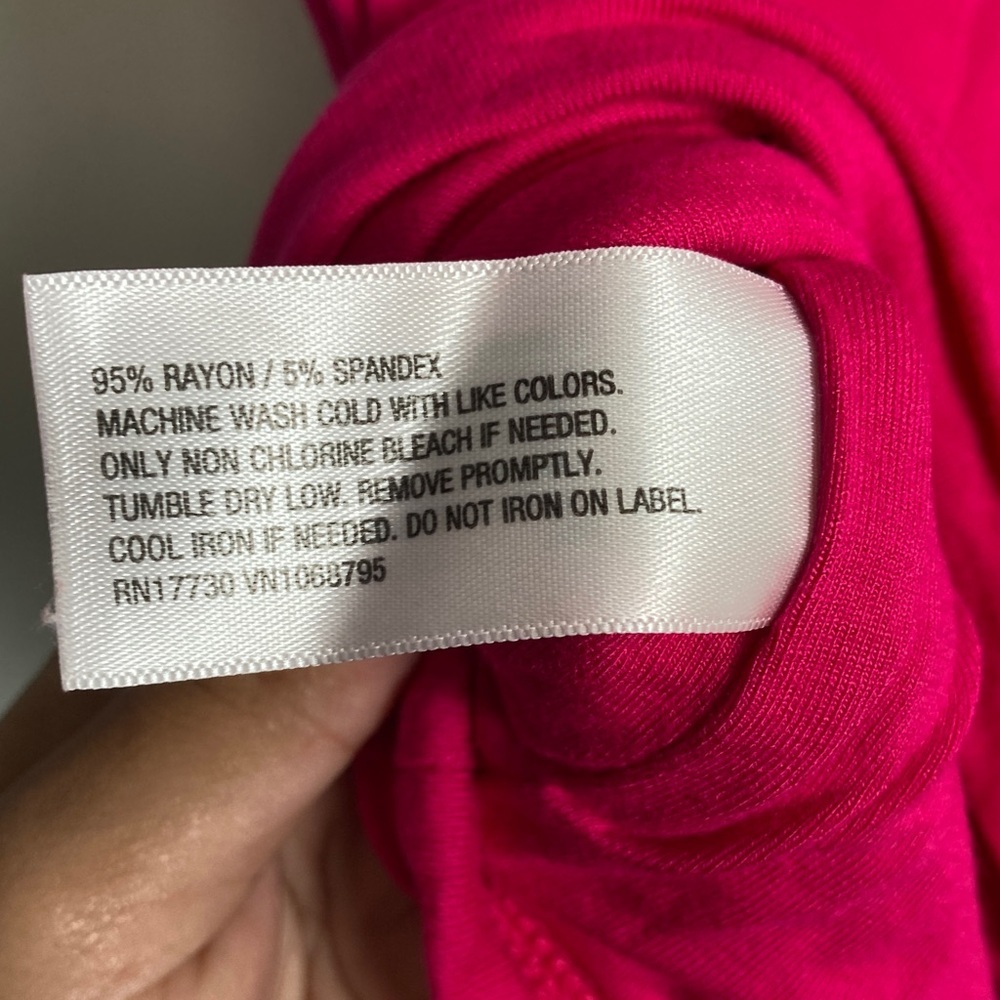 a new day Sleeveless Mock Neck Muscle Tee - Fuchsia Pink - Picture 4 of 4